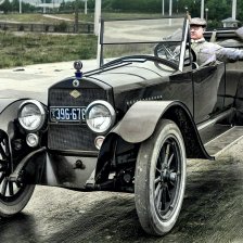 Rok 1913: Nové přísné požadavky na kvalitu zraku řidičů