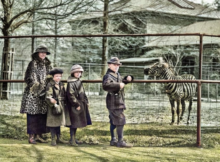 Začátky pražské ZOO: pomalá výstavba, způsobená nezájmem ministrů Začátky pražské ZOO: pomalá výstavba, způsobená nezájmem ministrů: Dnes je ZOO v pražské Troji jedním z velmi…