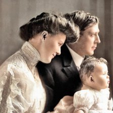 kolorovaná fotografie Rodiče s potomkem.