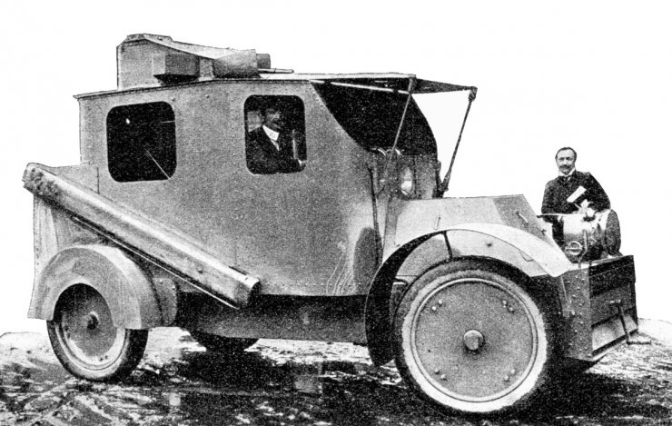 zobrazit detail historického snímku: Pancéřový automobil ruského vojska.