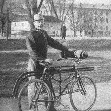 Bicykl — nový dopravný prostředek v rakouské armádě.