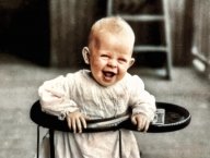 Rok 1910: Jak dokázat otcovství? Zaručená rada od advokáta vás pobaví: V minulosti bývalo určování otcovství v...