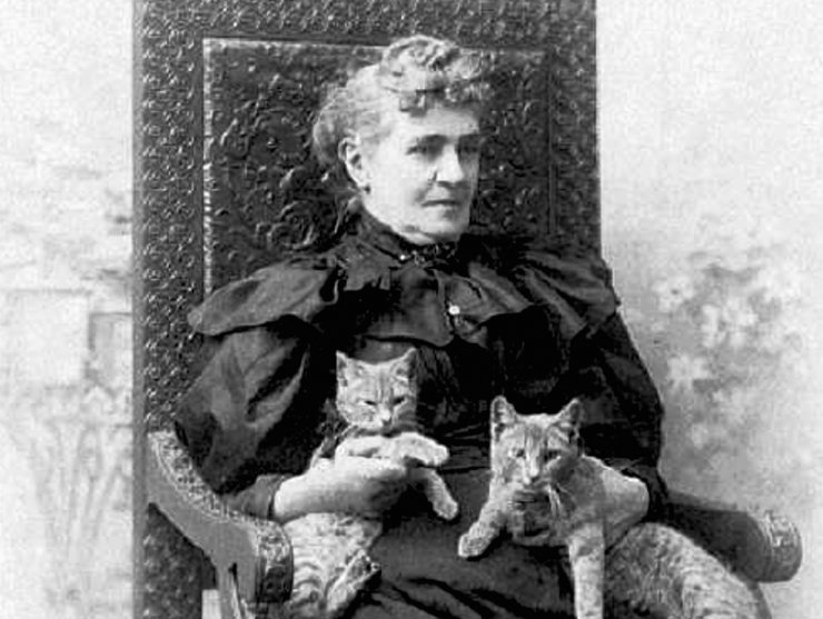 zobrazit detail historického snímku: Dáma s kočkou.