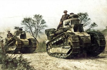 zobrazit detail historického snímku: Tank Renault FT 17.