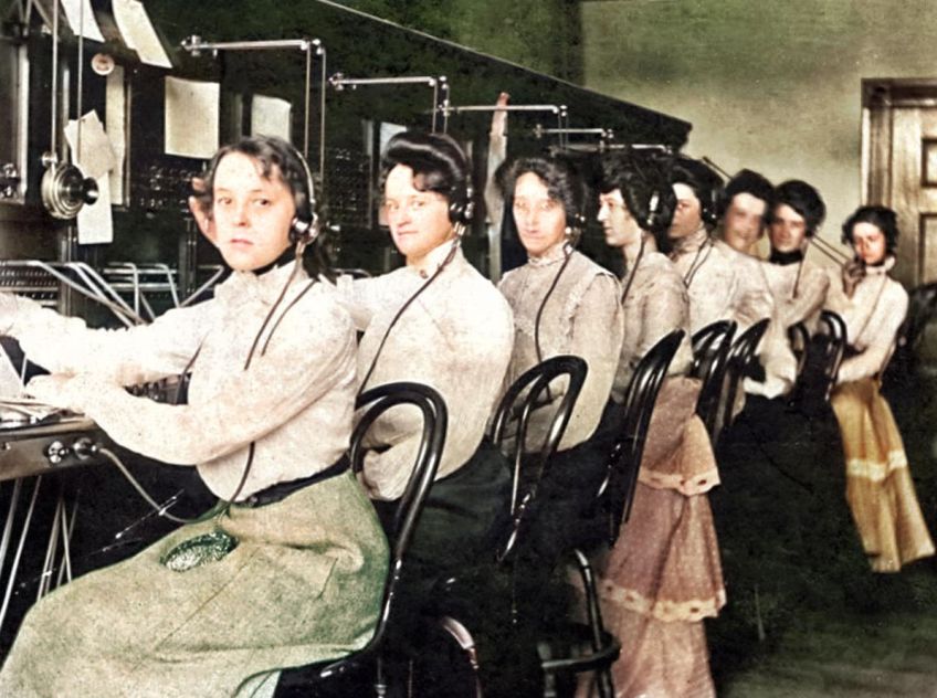 Jak ušetřit při nákupu mobilu? (PR) Jak ušetřit při nákupu mobilu? (PR): Pokazil se vám telefon? Nebo vás ten starý mobil už…