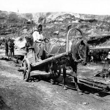 retro fotografie Těžba uhlí v Rusku.
