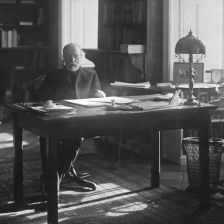 Pan president Tomáš Garrigue Masaryk.