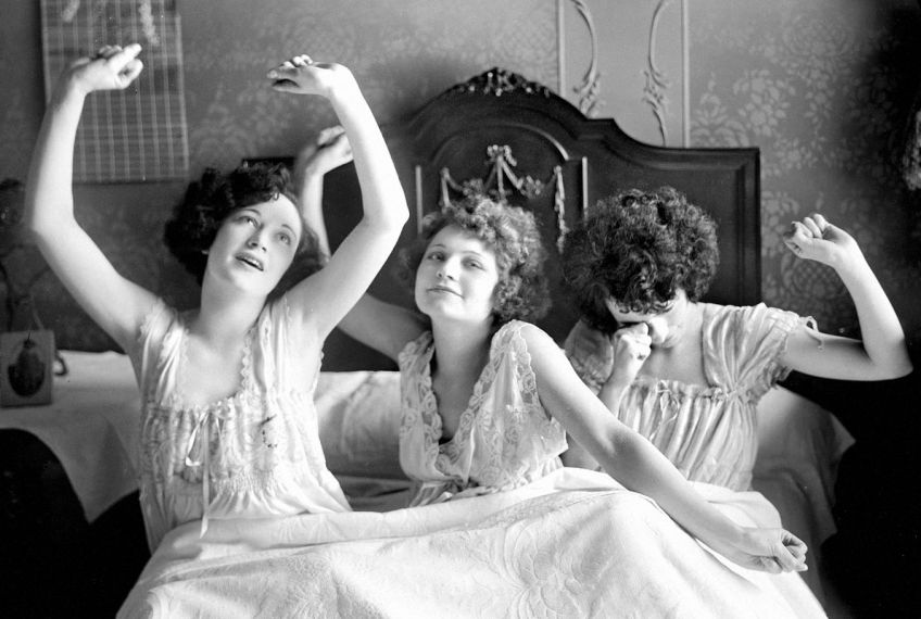 Trik našich prababiček pro praní jemných krajek: Jak správně vyprat jemnou krajku, aby se při praní a…