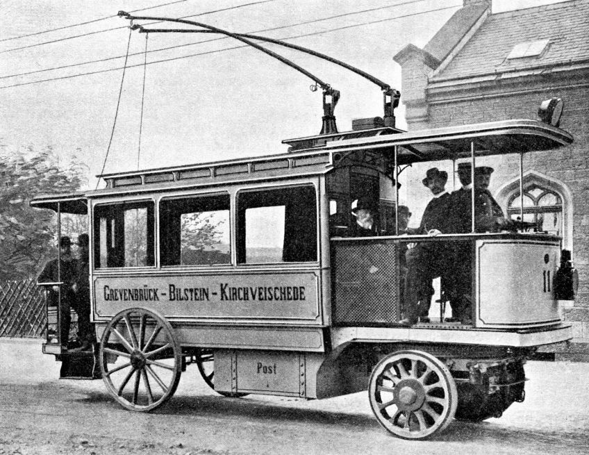 První osobní a nákladní trolejbusy : Trolejbusy měly původně sloužit k osobní i nákladní…