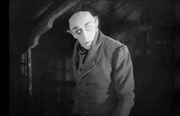 zobrazit detail historického snímku: Upír Nosferatu.