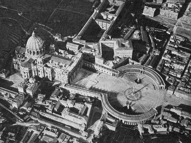 zobrazit detail historického snímku: Pohled na Vatikán s ptačí perspektivy.