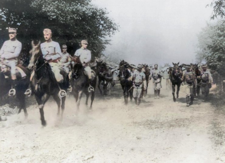 zobrazit detail historického snímku: Telegrafisté rakousko-uherské armády.