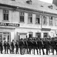 retro fotografie Vojsko v Kladně.