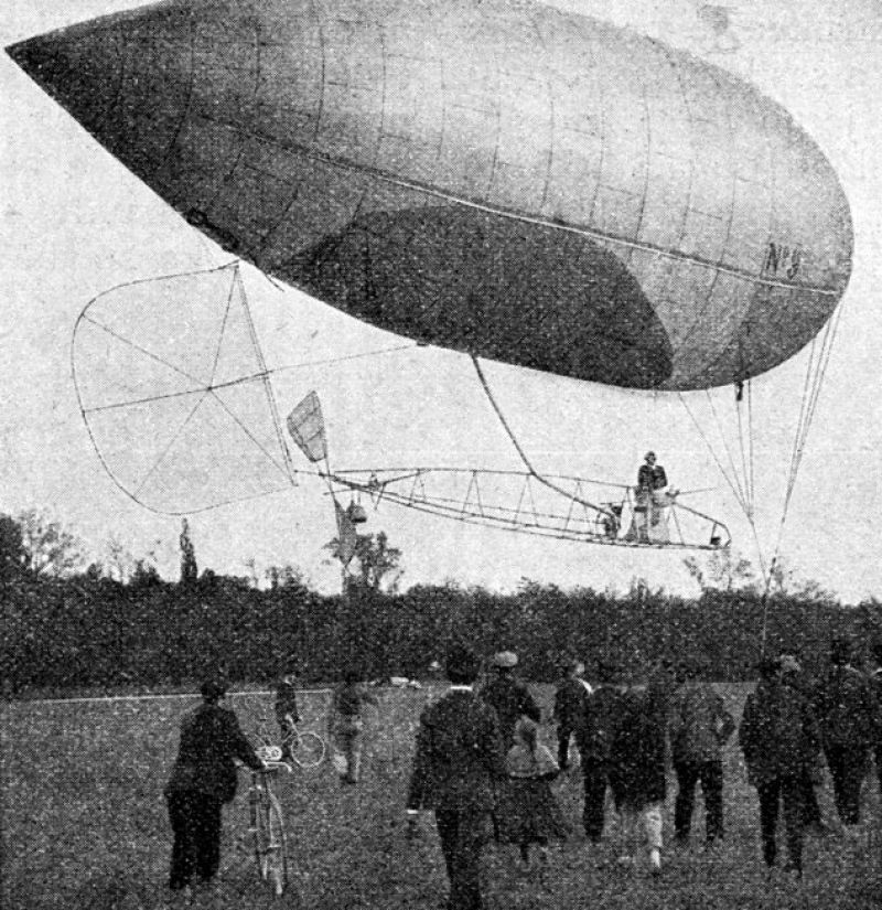 zobrazit detail historického snímku: Ballon Santos-Dumont-ův