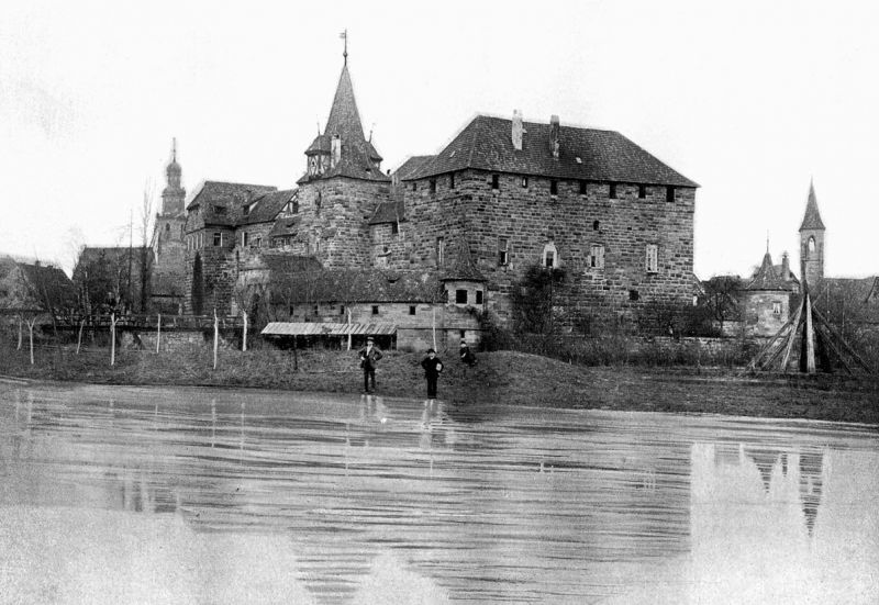 zobrazit detail historického snímku: Zámek Svatováclavský v Laufu u Norimberka v Bavorsku.