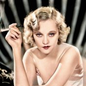 Rok 1921: Jak dopadl velký závod žen v kouření cigaret?