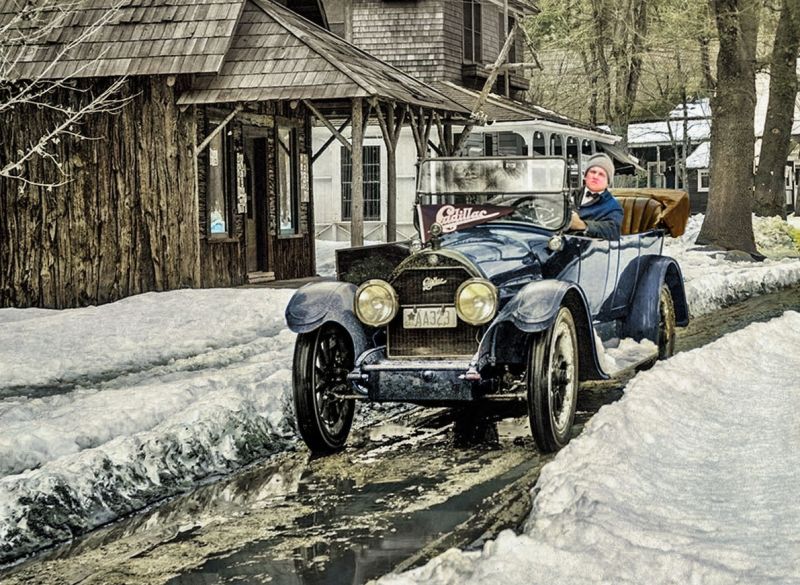 zobrazit detail historického snímku: Zimní jízda automobilem do hor.