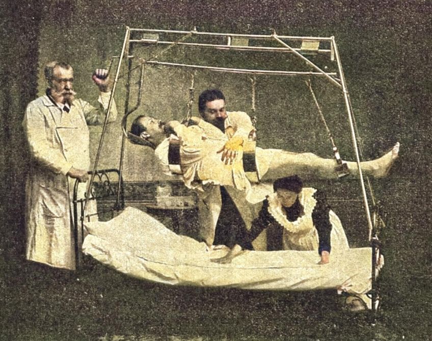 Užitečný vynález z roku 1907, usnadňující péči o imobilní pacienty: Péče o nepohyblivé pacienty na lůžku je pro…